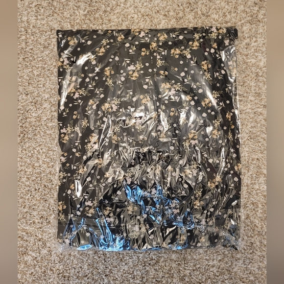 Pinkblush Black Floral Long Sleeve Dress - Picture 5 of 6